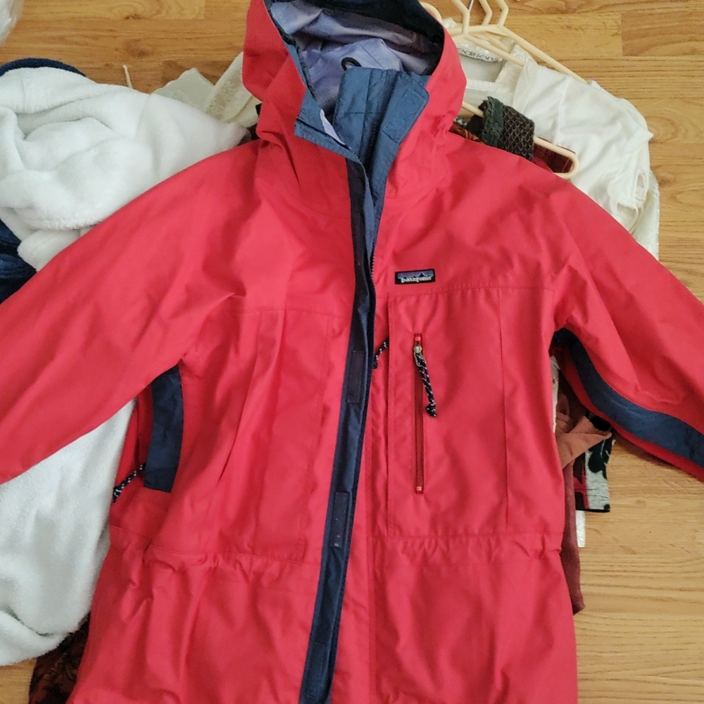 RARE Patagonia Torre 90s XL 3L goretex jacket red